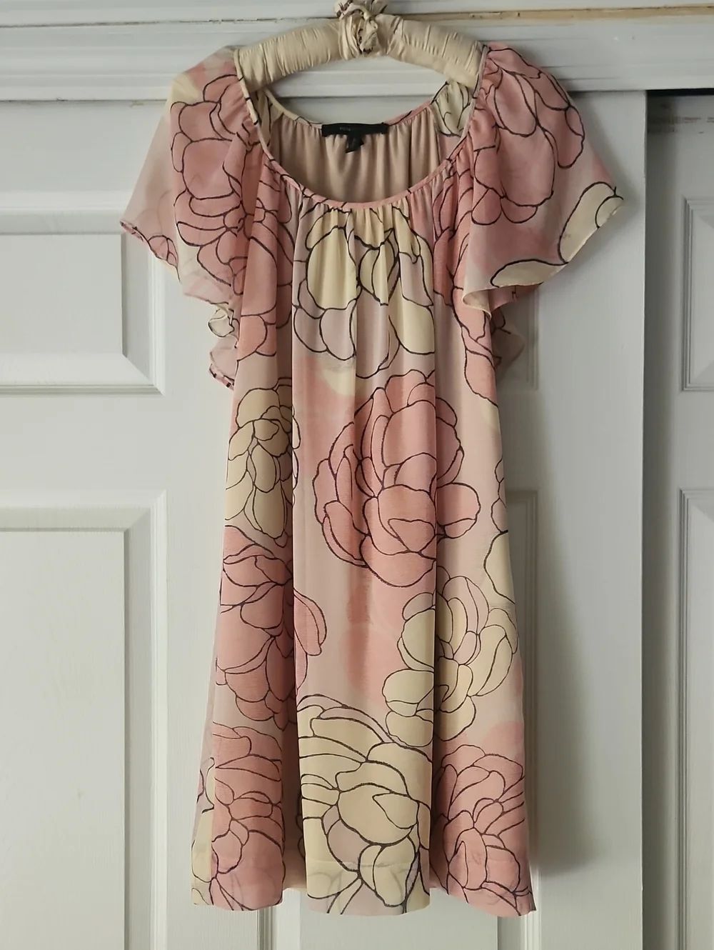 BCBGMaxAzria Pink and Cream Floral Mini Dress